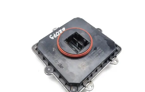 Jaguar I-Pace Headlight ballast module Xenon J9D313E005BB 14700046802