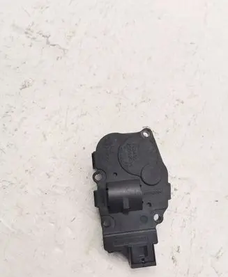 Mercedes-Benz E W213 Intake manifold valve actuator/motor K9749007