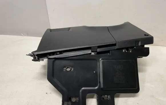 Hyundai i20 (PB PBT) Dashboard lower bottom trim panel 847511J000