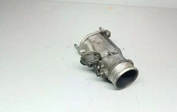 Audi A6 S6 C5 4B Throttle valve 4B0145950C