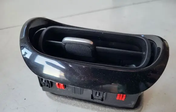 Toyota Yaris XP210 Dashboard side air vent grill/cover trim 55660K0040