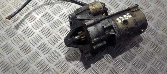 Peugeot 405 Starter motor