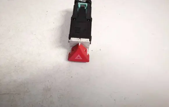 Volkswagen PASSAT B6 Hazard light switch 3c0953509