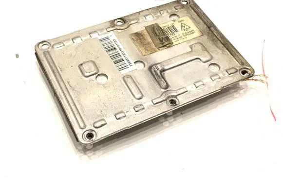 Volkswagen PASSAT B6 Voltage converter/converter module 89035113