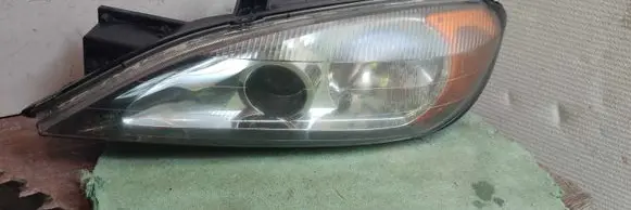 Nissan Primera Headlight/headlamp 8900590