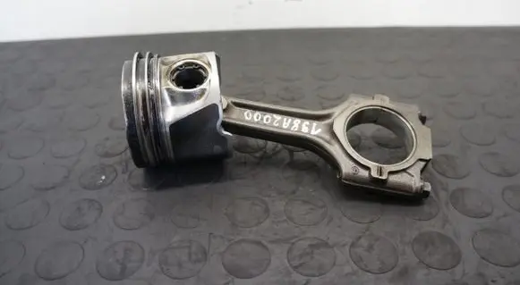 Fiat Bravo Piston with connecting rod 