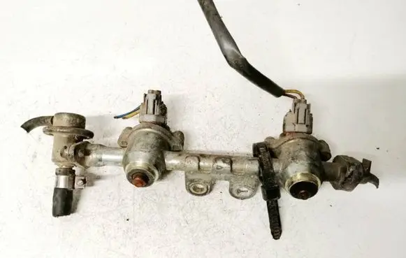 Subaru Legacy Fuel main line pipe 17522AA390 A46701R80