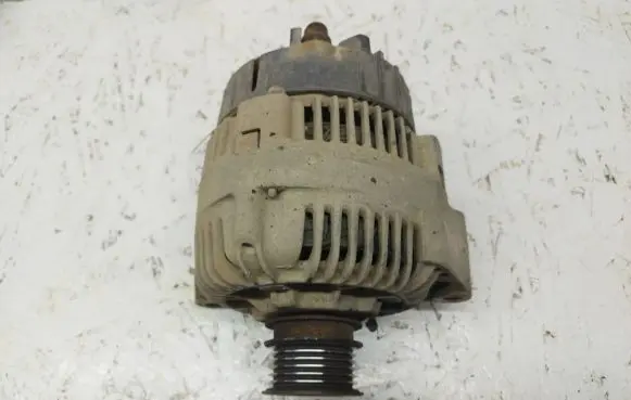 Mercedes-Benz CLK A208 C208 Generator/alternator
