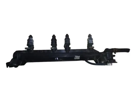 Audi A3 S3 8L Fuel main line pipe 06A133317A