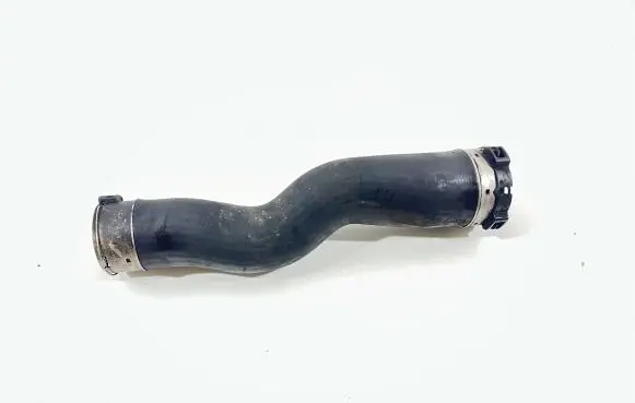 BMW 5 F10 F11 Intercooler hose/pipe