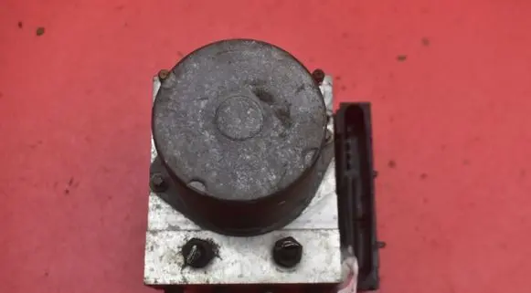 Toyota Auris 150 ABS Pump 44540-02060