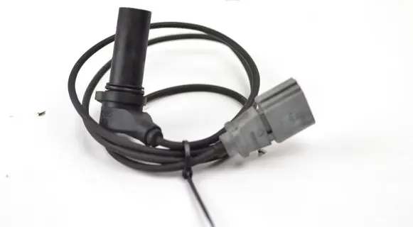 Volkswagen PASSAT B5 Crankshaft position sensor 038907319E