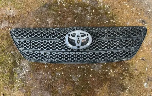 Toyota Corolla E120 E130 Front grill 5311102150 5311102160 94455FG010