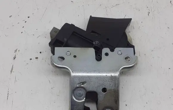 Audi A6 S6 C6 4F Tailgate/trunk/boot lock/catch/latch 4F5827505D