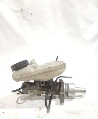 Master brake cylinder