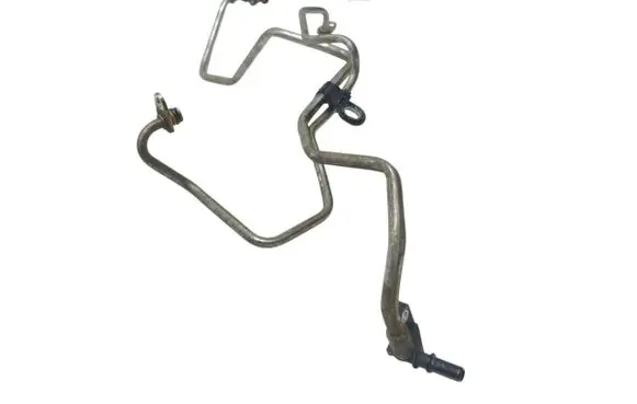 Volkswagen Taigo Gearbox oil cooler pipe/hose 05E131051F 05E131951F