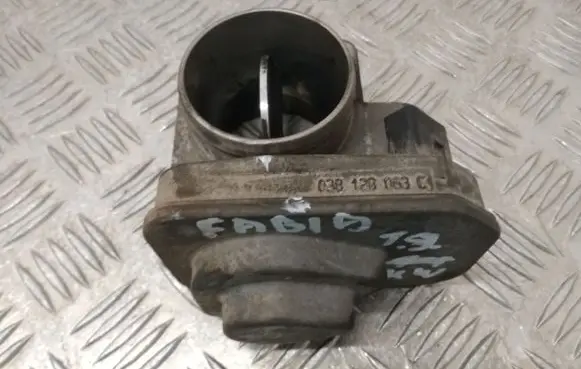 Skoda Fabia Mk1 (6Y) Throttle valve 038128063C