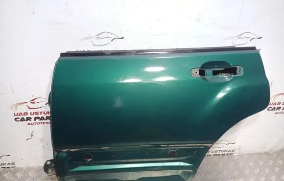 Subaru Forester SF Rear door