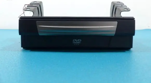 Mazda 3 I Radio/CD/DVD/GPS head unit CN-VM4360A IMPRK811393