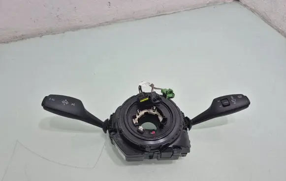 BMW X3 F25 Wiper turn signal indicator stalk/switch 9253754