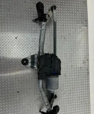 Audi A3 S3 8V Front wiper linkage and motor 3397021624 1397220691 1137328942