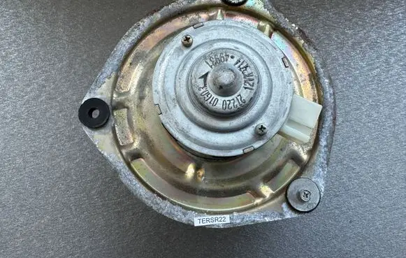 Nissan Terrano Heater fan/blower 2722001G03