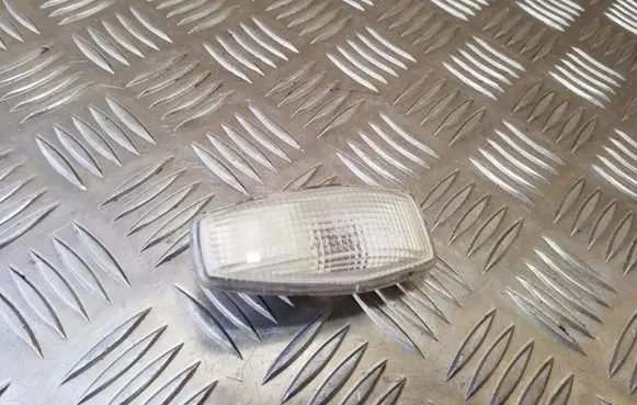 KIA Sorento Front fender indicator light 923033B1