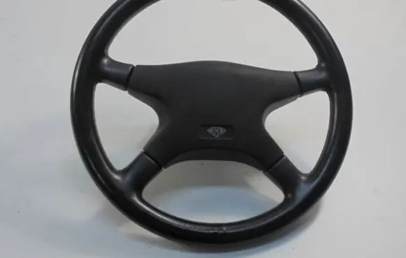Opel Omega A Steering wheel 90374443