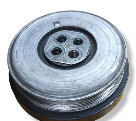 Mercedes-Benz E C207 W207 Crankshaft pulley A6510351012