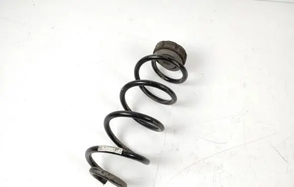 Porsche Macan (95B) Rear coil spring 95B511115AA