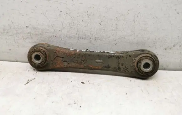 Volvo V70 Rear suspension control arm 