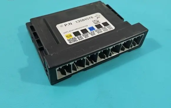 Opel Astra J Central body control module 13584578 IMPRK1570678