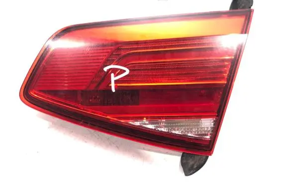 Rear/tail lights