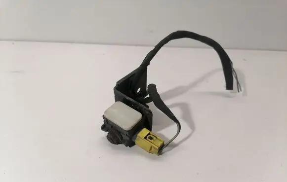 Mercedes-Benz S W221 Airbag deployment crash/impact sensor 0038202926