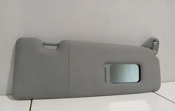 BMW 1 E81 E87 Sun visor