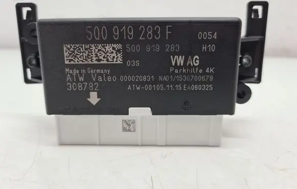 Skoda Fabia Mk3 (NJ) Parking PDC control unit/module 5Q0919283F