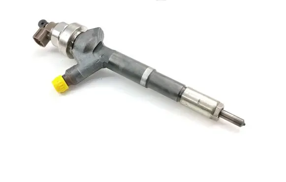 Fuel injector