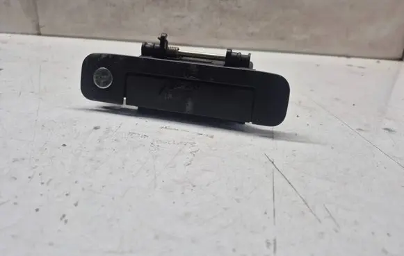 Audi 80 90 B3 Front door exterior handle 893837206A 443837206F
