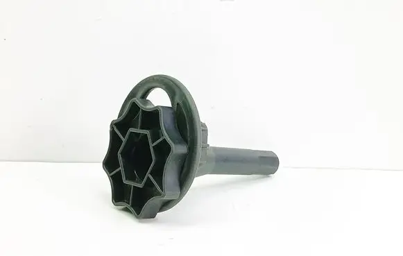 Renault Scenic I Spare wheel bolt 7703041034