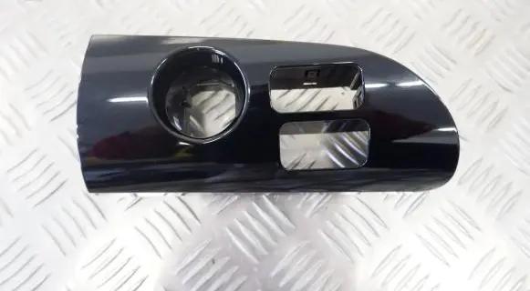 Toyota Prius (XW50) Dashboard glove box trim 5547047030