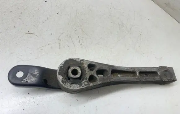 Volkswagen Touran I Engine mount bracket 1K0199855L