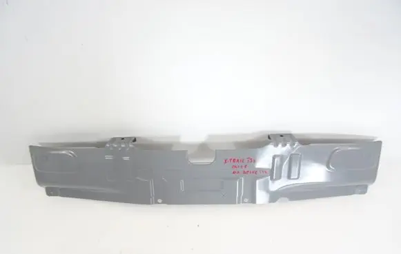Nissan X-Trail T33 Engine cover (trim) X-TRAIL
