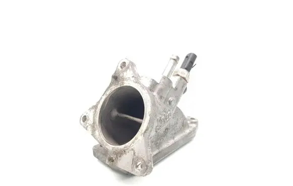 Volkswagen Golf Cross Electric throttle body valve 04L128637B