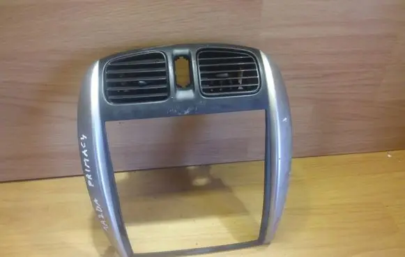 Mazda Premacy Dash center air vent grill B25HHM932RH