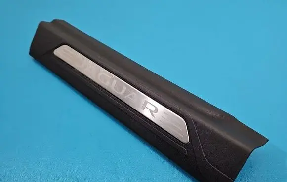 Jaguar XE Center console GX7313201 IMPRK1546709