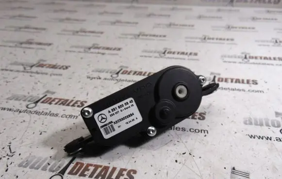 Mercedes-Benz GL X164 Vent window/glass motor A2518200342