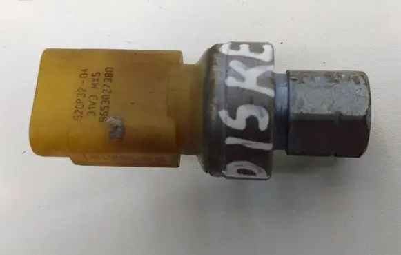 Peugeot Partner Air conditioning (A/C) pressure sensor 9653027380