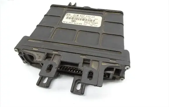 Volkswagen Golf IV Gearbox control unit/module 01M927733LT 5DG007923-65