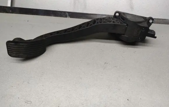 Citroen Berlingo Accelerator throttle pedal 9684834580 0280755118