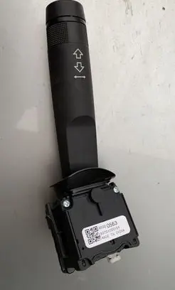 Opel Zafira C Indicator stalk 95220563